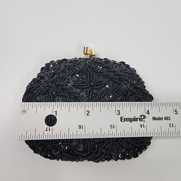 Vintage Handmade Hong Kong Small Kiss Lock Beaded Black Sequin Coin Purse Bag 4" - Picture 5 of 6